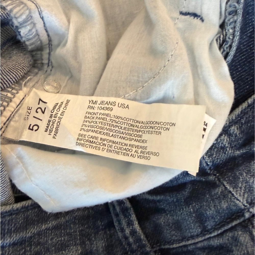 YMI high rise, distressed, cropped leg jeans. Size 5/27 - Picture 7 of 10